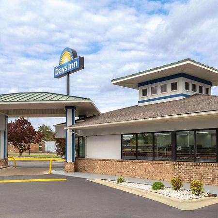 Days Inn By Wyndham Weldon Roanoke Rapids Buitenkant foto