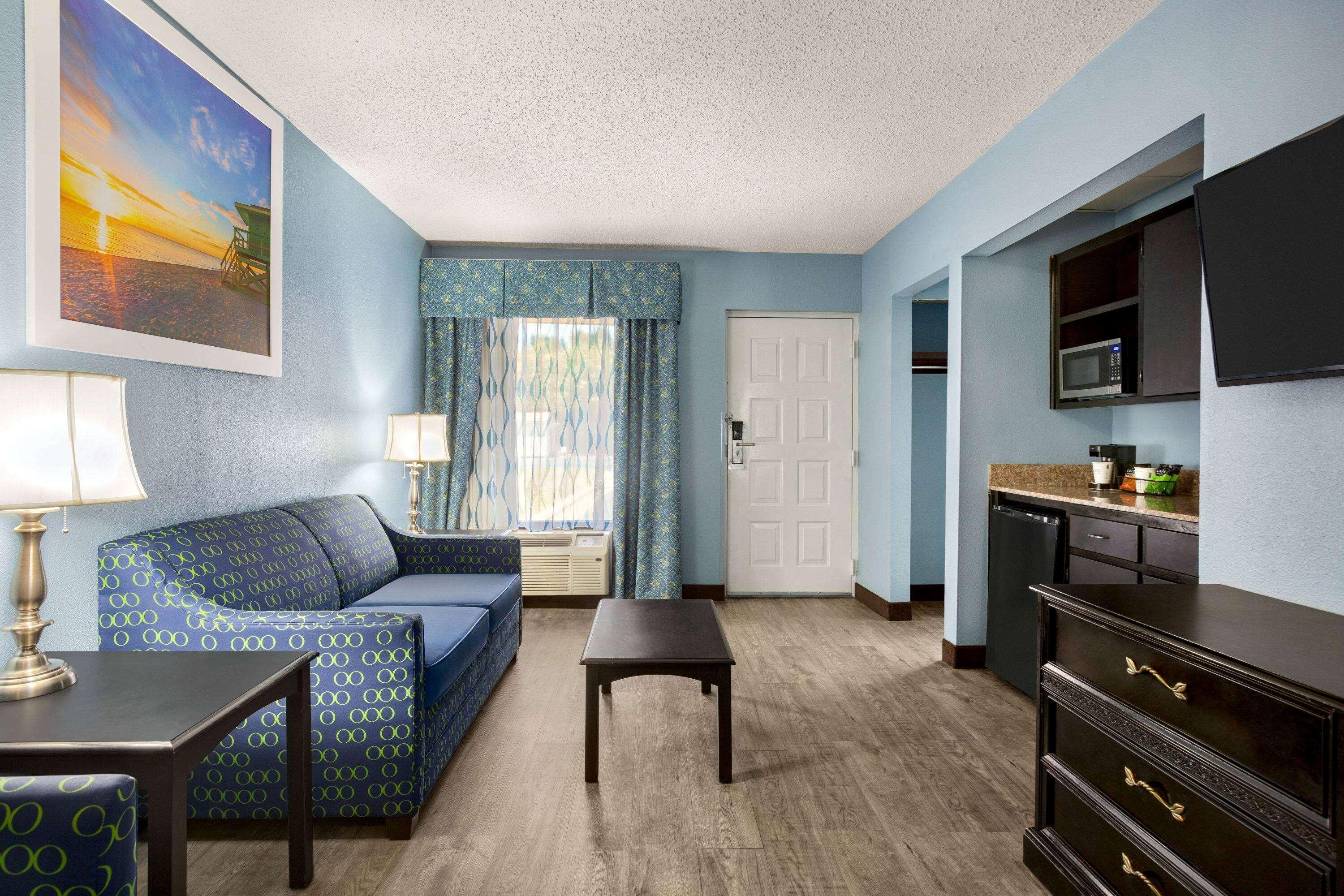 Days Inn By Wyndham Weldon Roanoke Rapids Buitenkant foto
