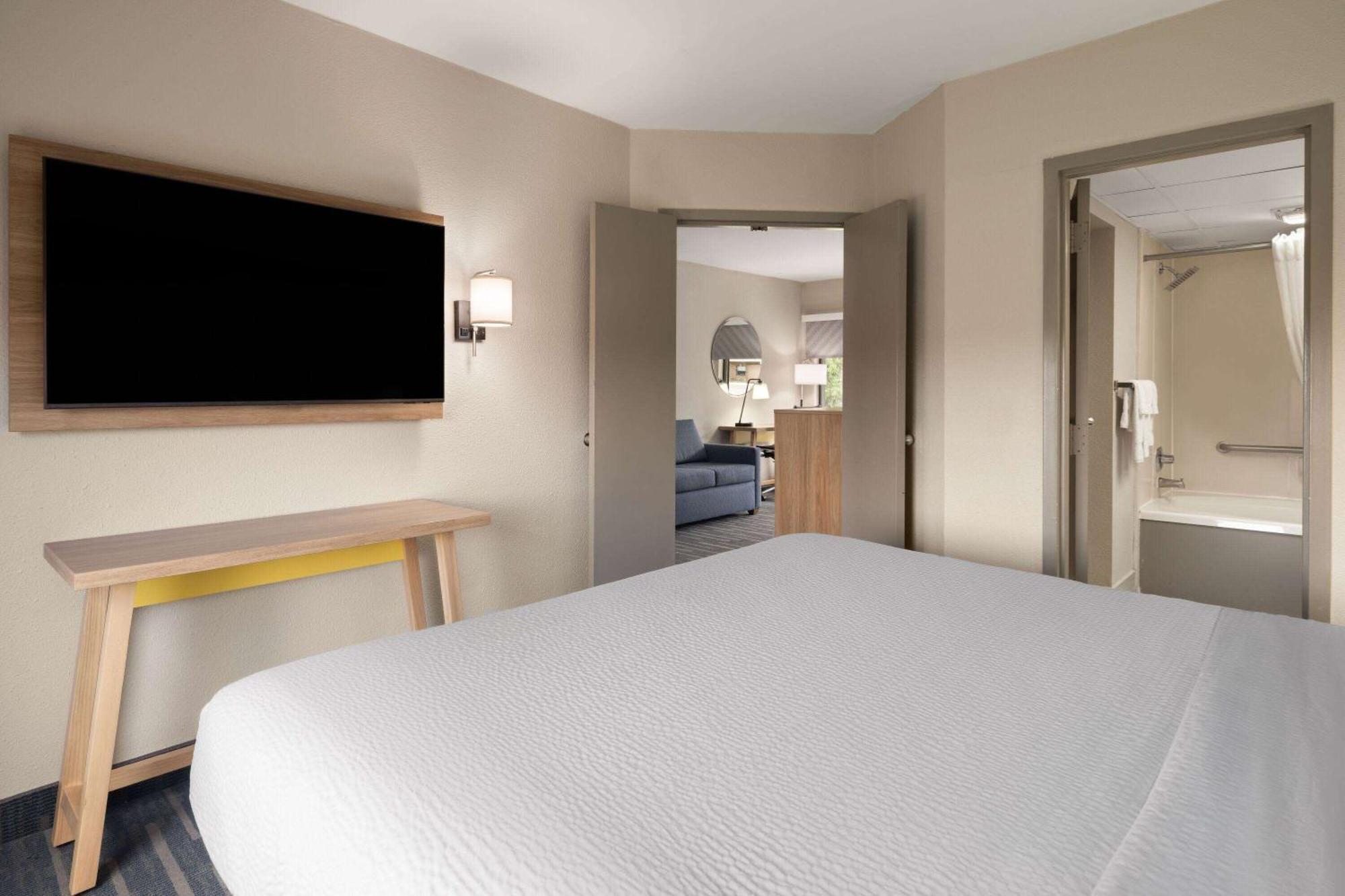 Days Inn By Wyndham Weldon Roanoke Rapids Buitenkant foto